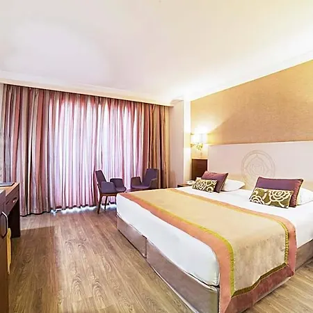 Resort Alegria & (adults Only) Side