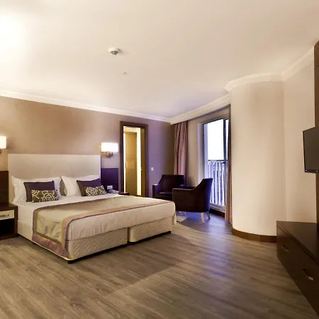 אתר נופש Alegria & (adults Only)